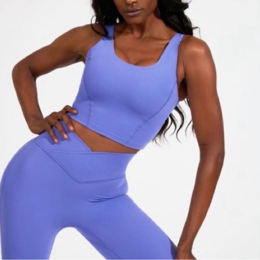 Buffbunny crop top crystal v2 very peri